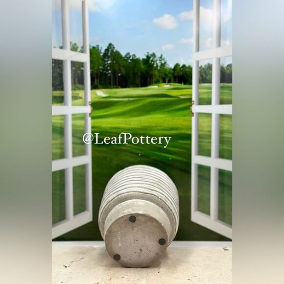 Wavy Gray Concrete Planter Pot without drainage hole - Picture 8 of 9